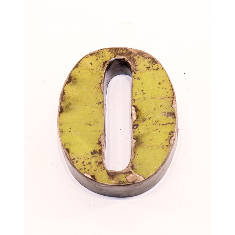 Chiffre en Métal recyclé "0" Hauteur 15 cm