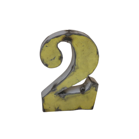 Chiffre en Métal recyclé "2" Hauteur 15 cm