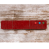 Tableau magnétique fabriqué à partir de barils de pétrole recyclés avec 5 aimants colorés